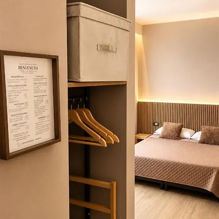 Gaia Vicino Al Centro Con Parcheggio Privato Apartahotel 4*